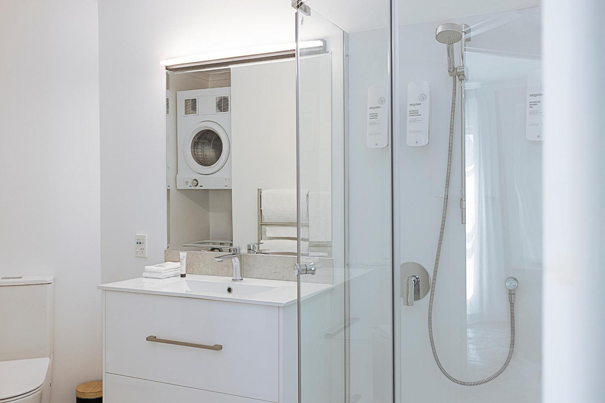 Two-Bedroom Executive Apartment,1660287736:JPEG