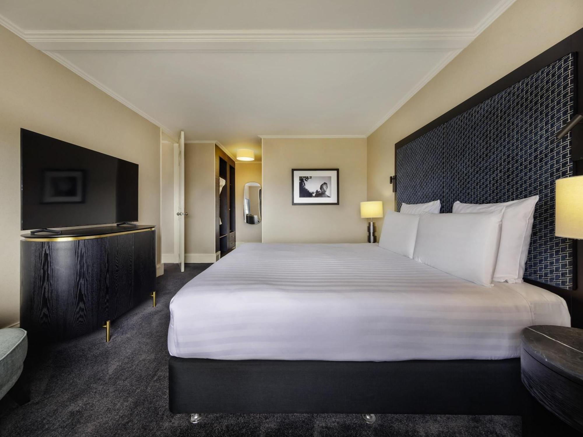 Superior Executive King Room,1717027812:JPEG